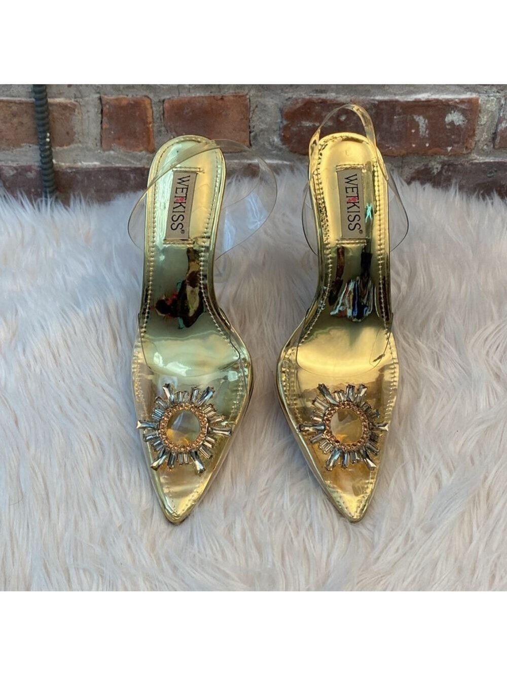 Wetkiss Clear and Gold Slingback Heels, Size 9 - Picture 4 of 17
